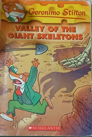 Geronimo Stilton: Valley of the Giant Skeletons (Childrens Adventure)