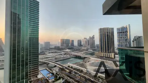 Prime Location | Bright & Spacious | Great View