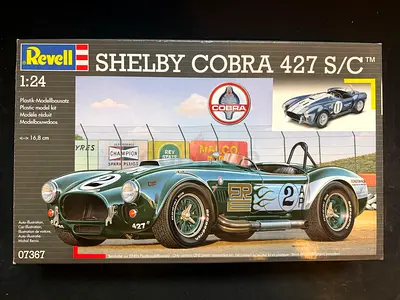 Revell 1:24 Shelby Cobra 427 S/C Model Kit (New / Unbuilt)