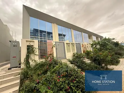 ELEVATED CORNER UNIT | BRAND NEW | VACANT & READY | PRIME LOCATION