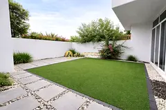 Single Row l Type A l Vacant