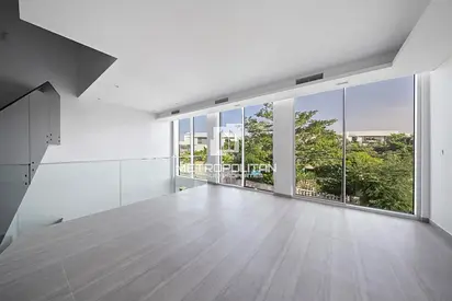 Modern Townhouse | Ready To Move | Bay Lagoons