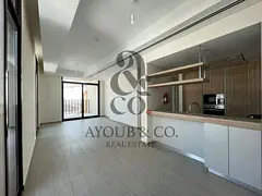Mid Floor | Well Maintained | Corner Unit