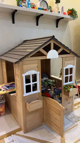Kids wooden house