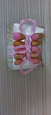 Gold and pink Nail Tips Set