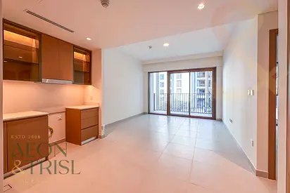 Pool View | Low / High Floor | Ready to move