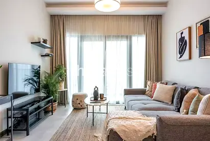 Fully Furnished | Burj Khalifa View | Vacant Now
