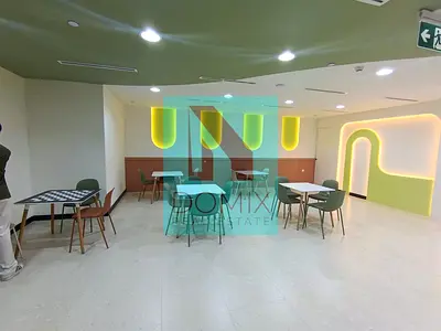 Spacious Serviced Office | 280 Sqft | BurJuman Tower | Ready Setup