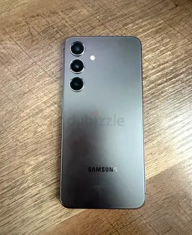 Samsung s24 black great condition