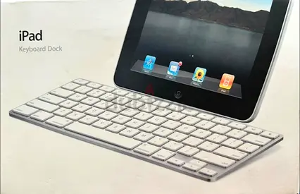 Apple iPad Keyboard Dock (no box)