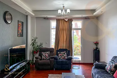 2 Bed with Pool View Rented investor deal