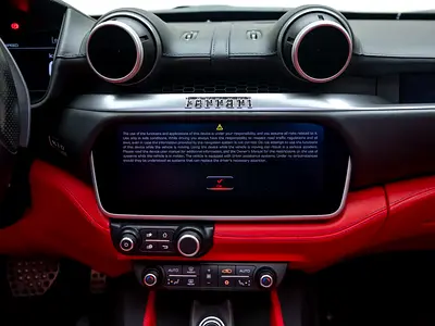 2020 Ferrari PORTOFINO — миниатюра 15