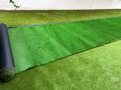 Roll of Artificial Grass - Ideal for Gardens and Outdoor Spaces
