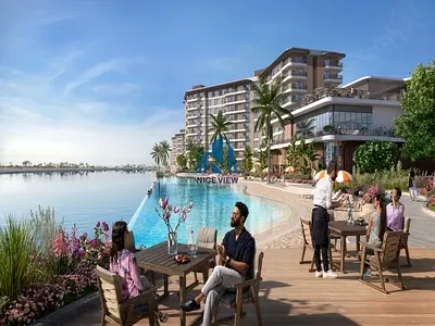 Studio With Balcony | Partial Canal View