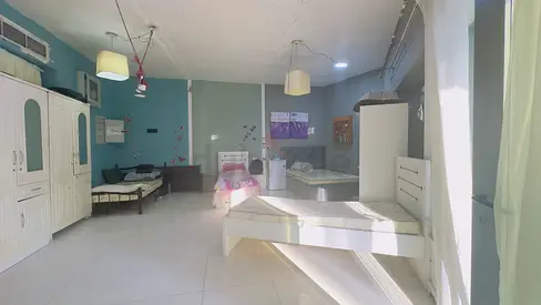 BEDSPACE AVAILABLE NEAR TO MOE