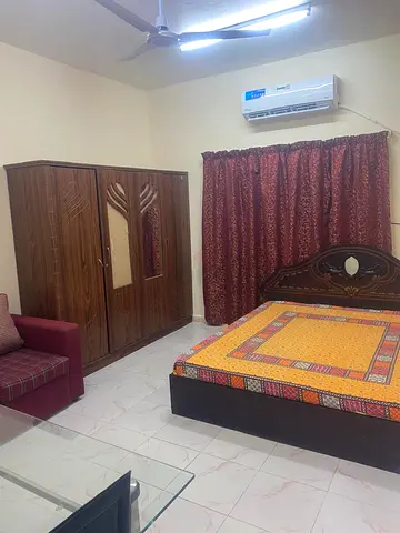 Master Bedroom with Inside washroom for couple or single.