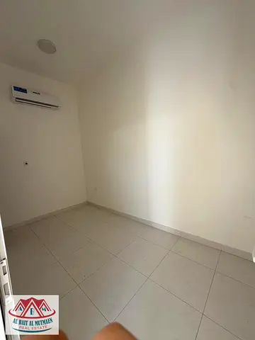 فيلا طابقين اربعة غرف و مطبخين في الشهباء