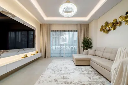 Luxury 2BR | Burj Khalifa View | City Walk