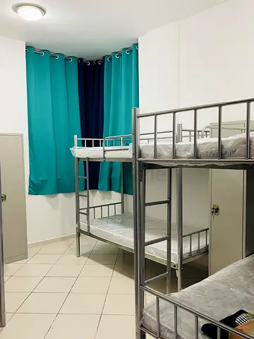 GENTS BED SPACE AVAILABLE FOR KERALITES IN KARAMA