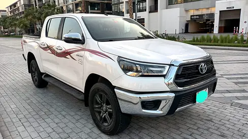 Toyota Hilux SR5 2022 - GCC Specs - Excellent Condition