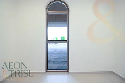 Single Row | Community View | Vacant