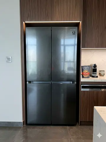 Samsung  French  door styles 681 Liter Refrigerator model  RF65A90TEB1/AE Black ,