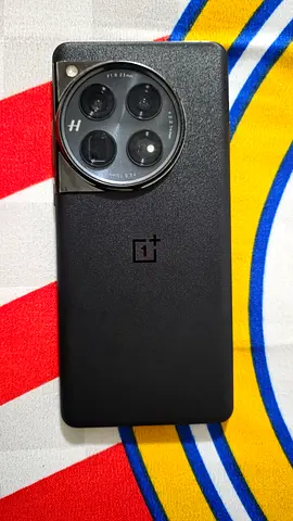 OnePlus 12 (Hasselblad camera) - 12GB+256GB Black, used