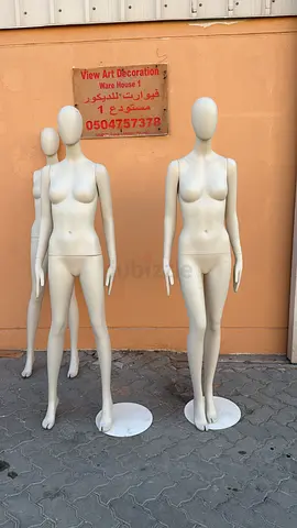 Female mannequin