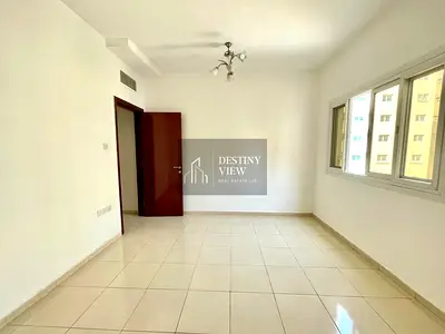 Spacious 1BHK Apartment with 2 Bathrooms | Free Parking | Family Building | Affordable Rent 37K
