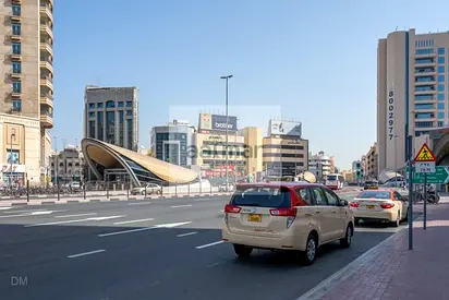 Close to Metro | Multiple Options | Best Connectivity