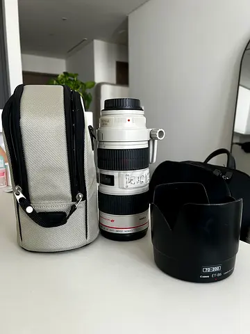 Canon 70-200mm f2.8