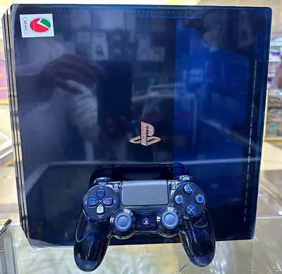 PS4 pro 2tb 500 millions edition like brand new