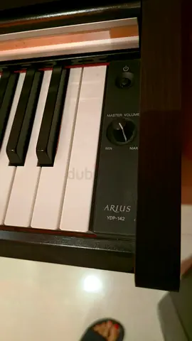 Arlus YDP-142 Digital Piano Yamaha