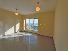 Studio | Parking | Wardrobes