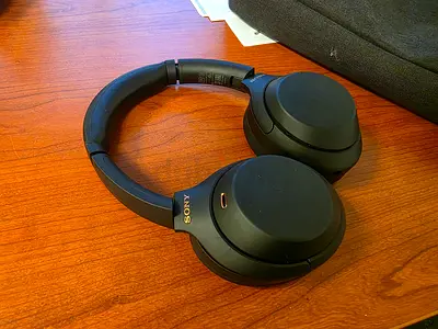 Sony WF-1000XM4 Wireless Headphones for Sale