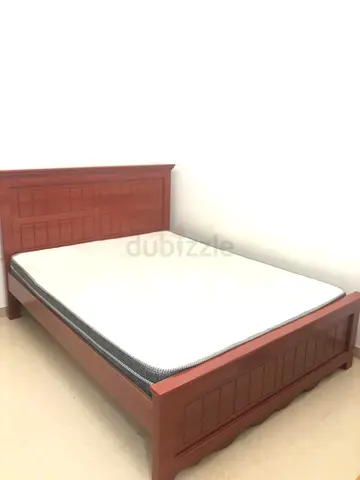 Solid Wood Bed Frame with Mattress - Queen Size