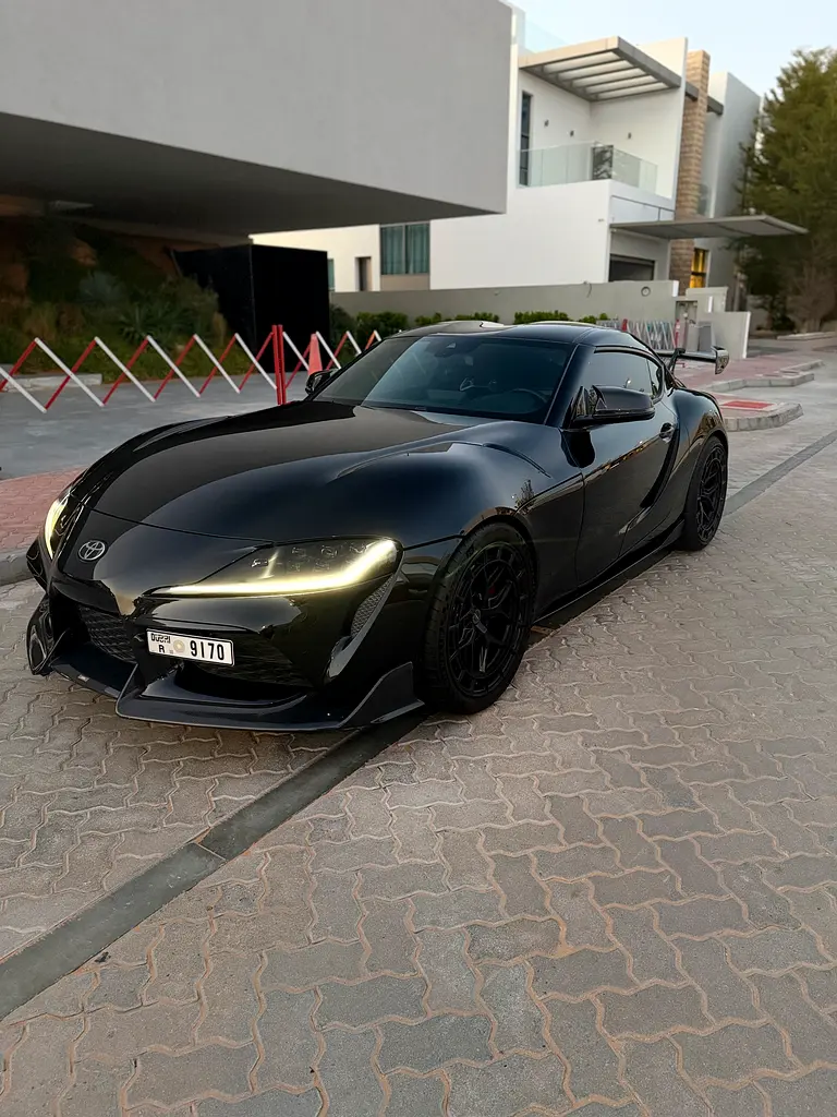 Toyota Supra 2024 — photo 1 of 10
