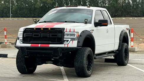 2014 Ford F-Series Platinum - GCC Specs