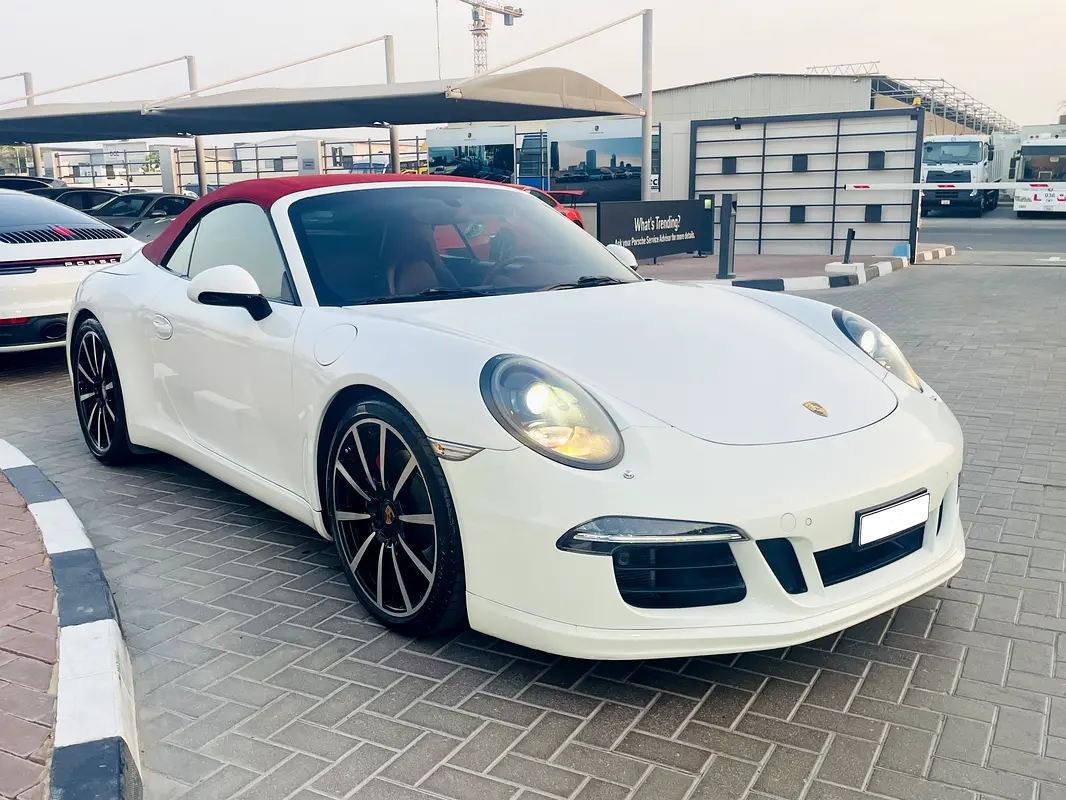 Porsche carrera / 911 2013 — photo 1 of 12