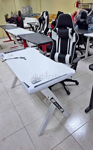 Gaming Table _ Chair Selling New