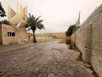 For annual rent - a plot in Industrial Area 13 - Sharjah. Excellent opportunity. Area: 13,000 square feet.