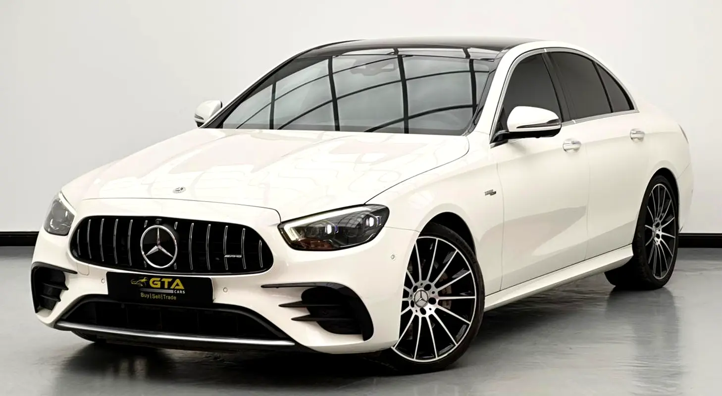 Mercedes-Benz E-Class 2021 — photo 1 of 17