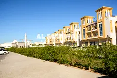 ONE MONTH FREE-Spacious 2BHK-Free parking-Central A/C-Prime Location