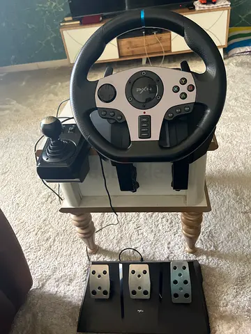 PXN V9 steering wheel