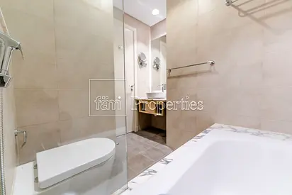 Best Corner Unit I Tenanted I Burj & Sea View