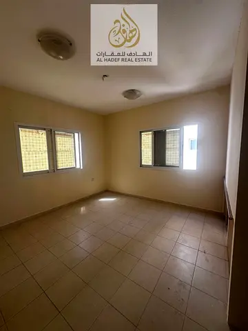 Studio for annual rent in Sharjah Al Majarah prime location close to services with practical layout ideal for individuals and comfortable living