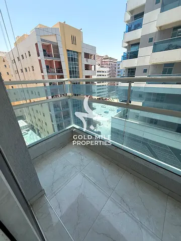 Chiller Free 3BHK 4 Bath, 5 Balconies along with all the Facilities & Amenities