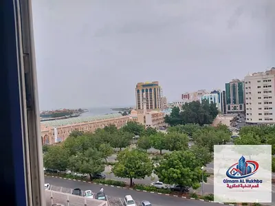 استوديو للايجار السنوى فى المجره- اطلالة حديقة المجره - موقع مميز وتجارى - مساحة واسعه - صيانة مجانية طوال السنه - التجديد بدون اى رسوم