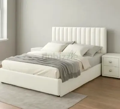 Im selling Brand New Queen size bed with medical mattress good quality Queen bed