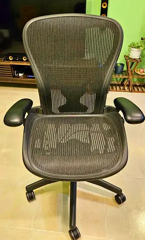 Selling for Herman Miller Aeron chair size B and C available